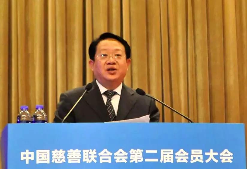 b469b2e3b7f49b2f36efbbfa2ae834a6 8