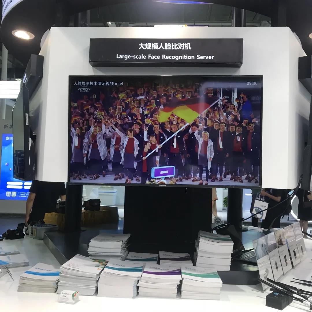 ���ģ�����ԱȻ�