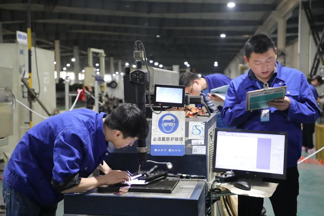 a2567cfb414169696c1333d5a858a142