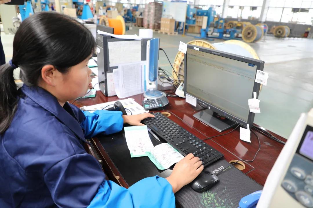 b94d5901501c2963c935e479774fc734