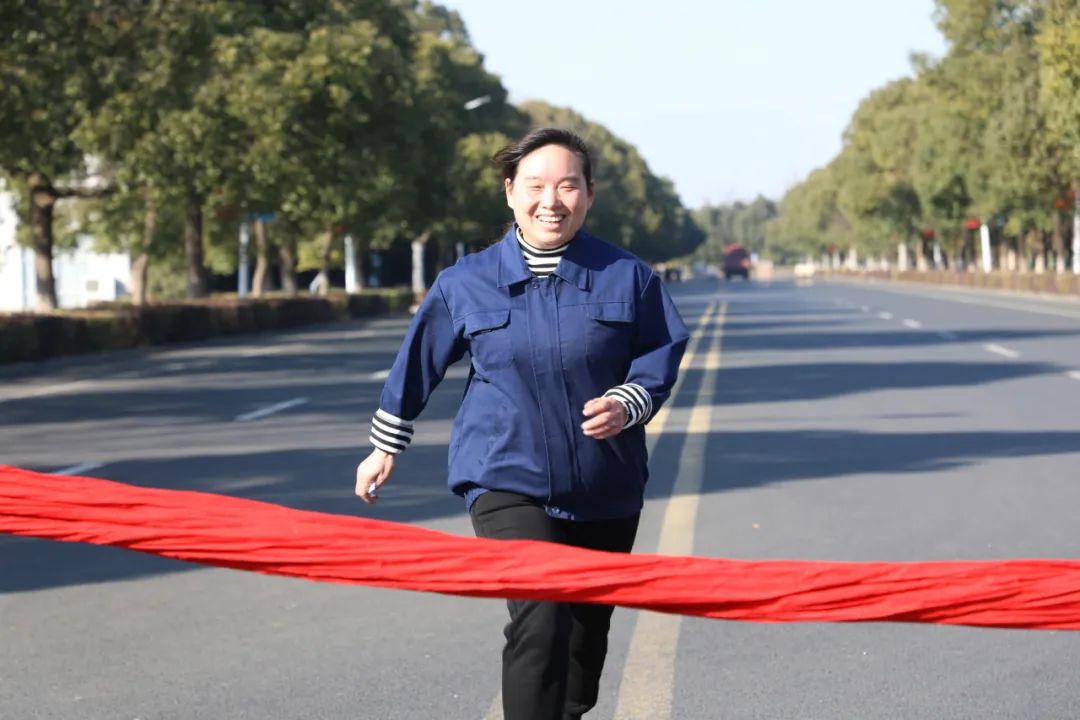 d4e3fb33a4a904e5868fe91844230c7a