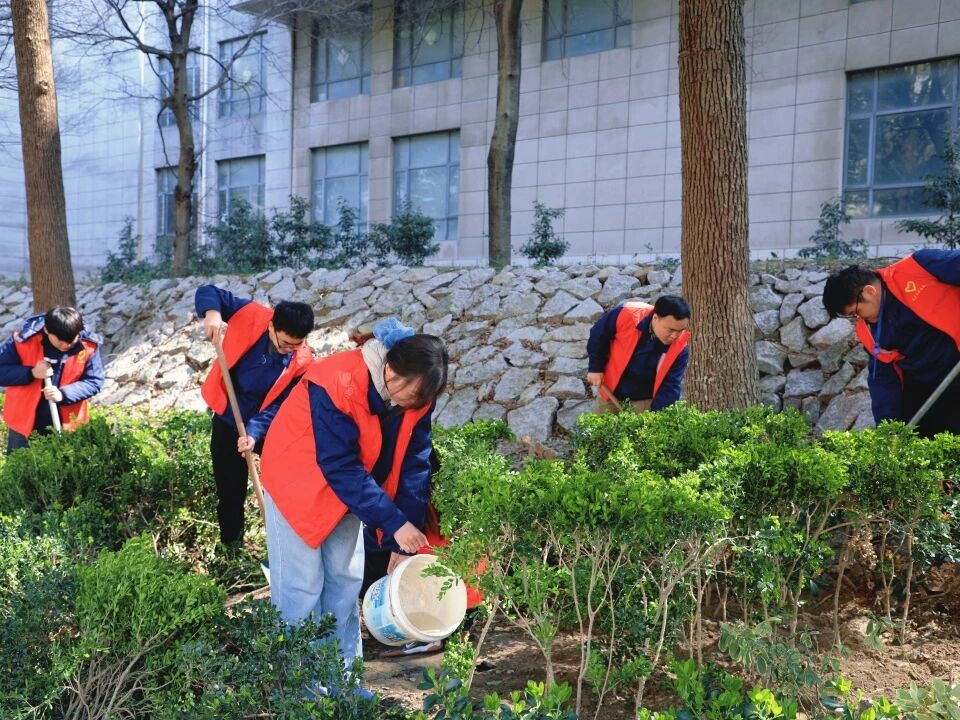 158606eef9fdd94f40b0ca66508c3d08